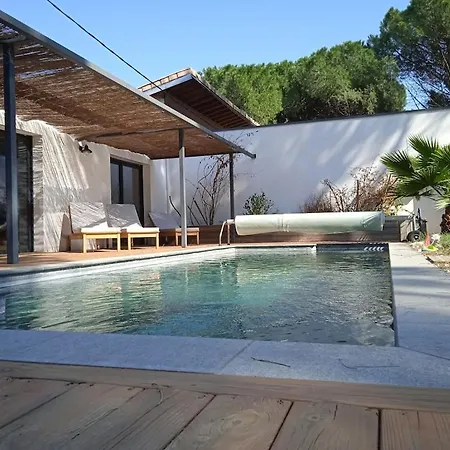 Vila Corner Of Paradise With Heated Swimming Pool