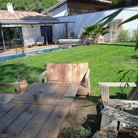 Corner Of Paradise With Heated Swimming Pool Aigues-Mortes
