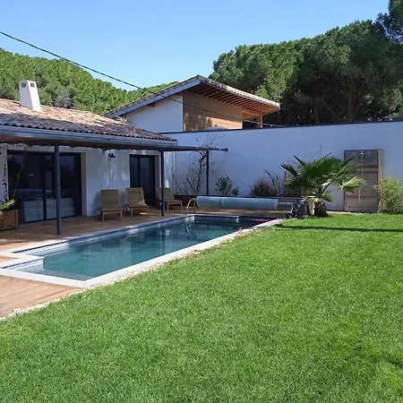 Corner Of Paradise With Heated Swimming Pool Aigues-Mortes