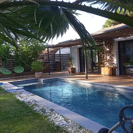 Vila Corner Of Paradise With Heated Swimming Pool Aigues-Mortes