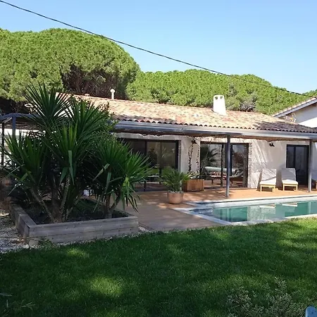 Corner Of Paradise With Heated Swimming Pool