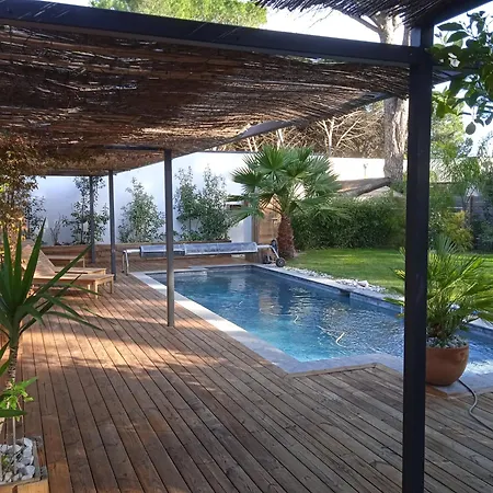 Corner Of Paradise With Heated Swimming Pool