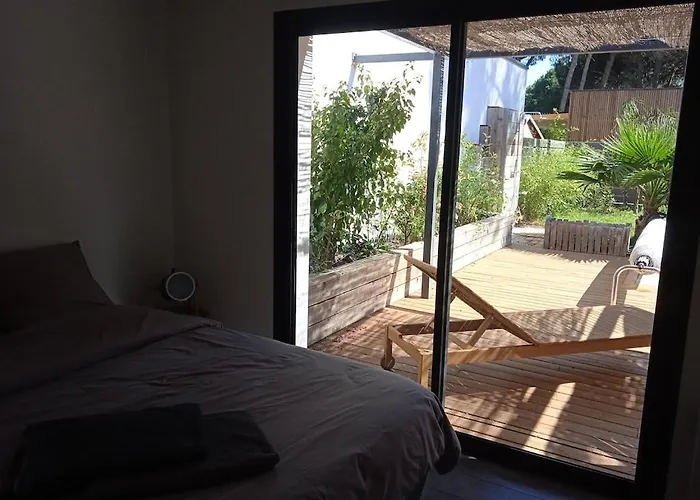 Βίλα Corner Of Paradise With Heated Swimming Pool