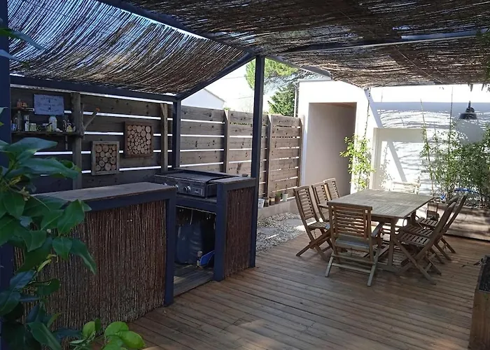 Corner Of Paradise With Heated Swimming Pool