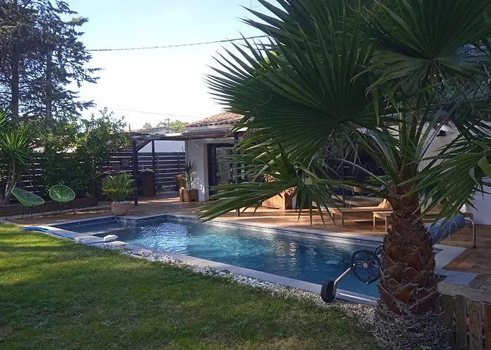 Corner Of Paradise With Heated Swimming Pool Βίλα