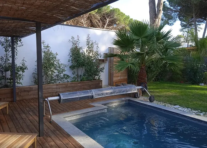 Corner Of Paradise With Heated Swimming Pool Βίλα