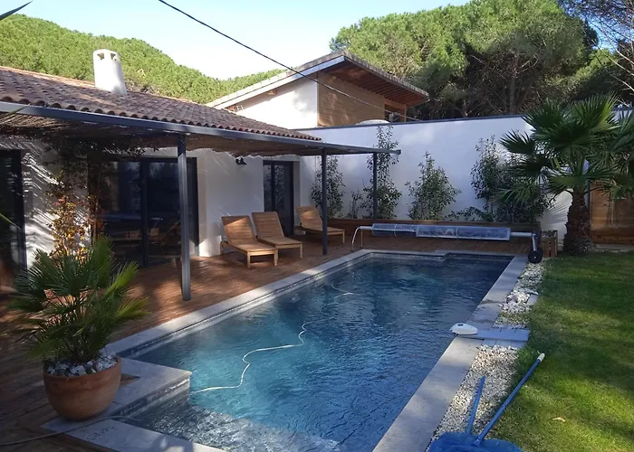 Corner Of Paradise With Heated Swimming Pool * Aigues-Mortes
